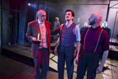 Divadlo pod Palmovkou - 294 statečných