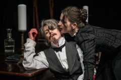 HaDivadlo - Noc tribádek