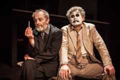 Švandovo divadlo - Hadry, kosti, kůže