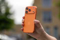 Review: iPhone 17 Pro in de hand