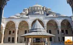 Courtyard view of the Fatih mosque
