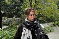 生見愛瑠、ドキっ...肩出しベアトップで美しさ限界突破　「綺麗さが神の領域」圧倒的美貌