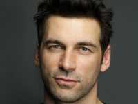 Кристиан Солимено фотографии