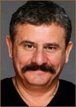 Неджат Баяр