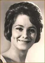 Илона Агарди