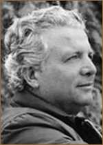 Холл Бартлетт