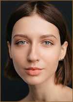 Анастасия Артамонова