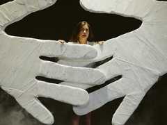 В поисках Хорошего Человека: «Затоваренная бочкотара» в Пространстве «Внутри»