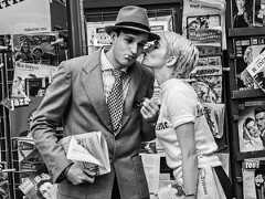 Третья «Иллюзия обмана», «Новая волна» Ричарда Линклейтера, «Сущность» с Бенедиктом Камбербэтчем и еще 10 фильмов ноября