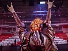 Битва с экстрасенсом, кенгуру-убийца и «Формула-1»: главные трейлеры за неделю