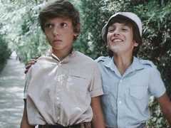 За новые приключения Петрова и Васечкина возьмется режиссер Петр Тодоровский