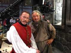 Джеки Чан и Арнольд Шварценеггер сойдутся в поединке в сиквеле «Вия»