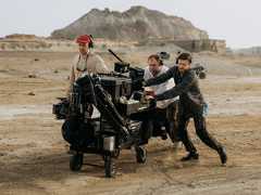 Часть съемочной группы сериала «Трудно быть богом» вернулась из Ирана в Москву