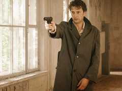 Телепремьера сериала «Разящий луч» с Иваном Колесниковым и Дарьей Мороз состоится 3 ноября