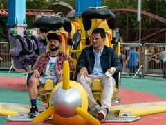 «Он сам все подпишет»: Данила Козловский пытается избавиться от Михаила Галустяна в трейлере «Уволить Жору»