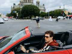 Арам Вардеванян отправится в Сочи на красном кабриолете