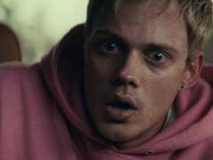 «Хочу показать тебе, что такое ад»: Билл Скарсгард и Энтони Хопкинс в трейлере фильма «Западня»