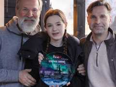 Федор, Виктор и Варвара Добронравовы играют в семейной комедии «Северное сияние»