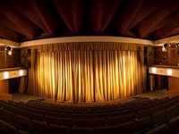 Варшавский государственный еврейский театр им. Эстер-Рохль и Иды Каминьских фотографии