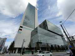 札幌文化芸術交流センター(SCARTS)