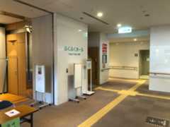 施設受付（フロント）