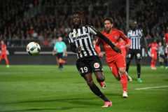 Nicolas Pépé est officiellement Lillois. (A.Mounic/L'Equipe)