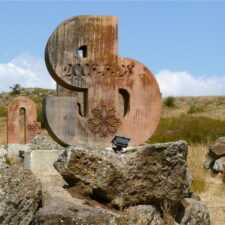 Armenian alphabet 004