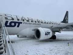 Vilniaus oro uoste nuo tako nuriedėjo lėktuvas