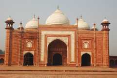 Mosque near Taj Mahal