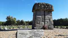 Treblinka, 2021, Zentrales Monument, Stiftung Denkmal