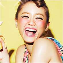 人気モデル・宮城舞、深夜バラエティで濃厚リアルキス！　照れてる表情が可愛いと好評