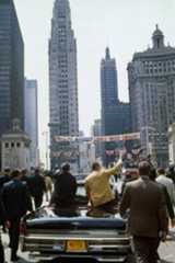 as13-956_70hc-566_parade_in_chicago_5.1.70