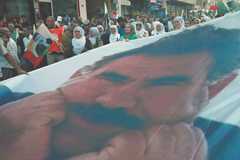 основатель рабочей партии курдистана оджалан, отказ от разоружения курдских отрядов, турция, сирия