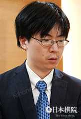 芝野　虎丸九段