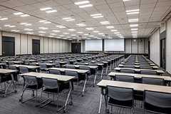 日経カンファレンスルーム