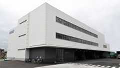 日経西日本製作センター本社・大阪工場