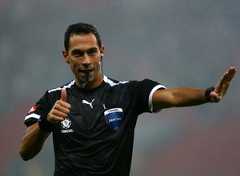 El árbitro internacional que dirigirá la final del Reducido de la Primera Nacional