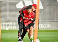 River se tiene que liberar del pasado (Gallardo reconciliarse con el suyo)