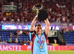 Losada: de manejar un taxi y brillar en el Ascenso a campeón de Sudamericana