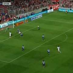 El golazo de chilena que Cristian Tarragona le marcó a Gimnasia