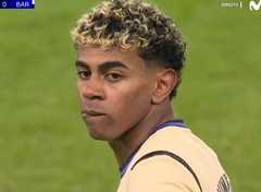 El polémico gesto de Lamine Yamal tras ser reemplazado contra el Chelsea