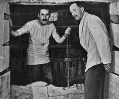 Howard Carter (left) and Lord Carnarvon breaking into Tutankhamun's tomb