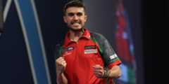Jamie Lewis (Lawrence Lustig, PDC)