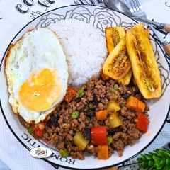 Arroz Ala Cubana - Featured Image