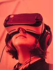 VR-Brille: 3D-Eintauchen in die Szenerie motiviert zu mehr Umweltschutz (Foto: Pexels, pixabay.com)