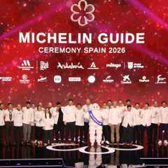 Foto de família de tots els restaurants que han rebut la primera estrella Michelin