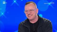 L'intervista a Gigi D'Alessio – Domenica in 30/03/2025 - RaiPlay