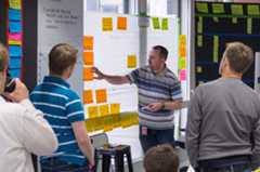 Grupo de participantes do Open Innovation Lab
