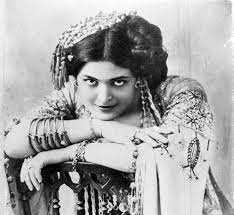 GEA DELLA GARISENDA E VILLA AMALIA