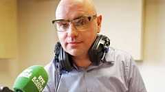 Cas Ceirnín show image